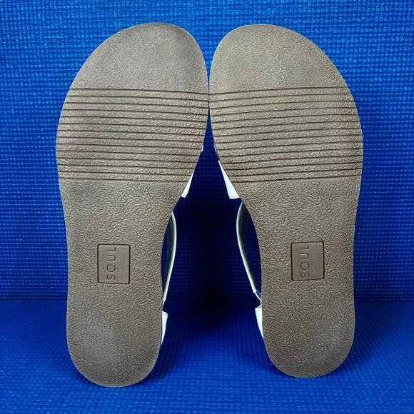 🔴 Soul Naturalizer CINDI Women`s Size 7.5M White Tan Strappy Sandals - Picture 7 of 8